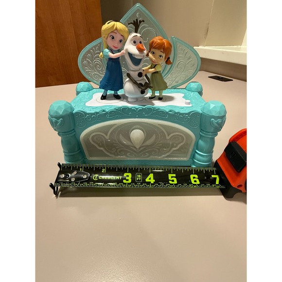 Disney Frozen Young Elsa Anna Olaf Musical Jewelry Box Jakks Pacific Teal - Picture 9 of 10